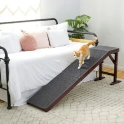 Frisco Deluxe Wooden Carpeted Cat & Dog Ramp -Frisco 156784 PT4. AC SS1800 V1579102085